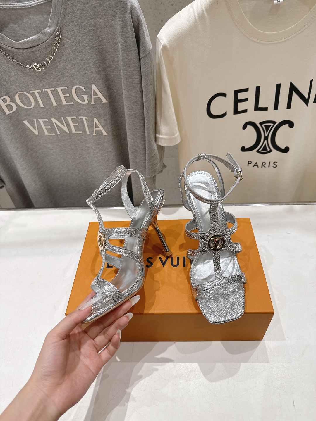 高版本出厂  Louis Vuitton ss26 new arrival LV驴牌夏季系列新款高跟鞋凉