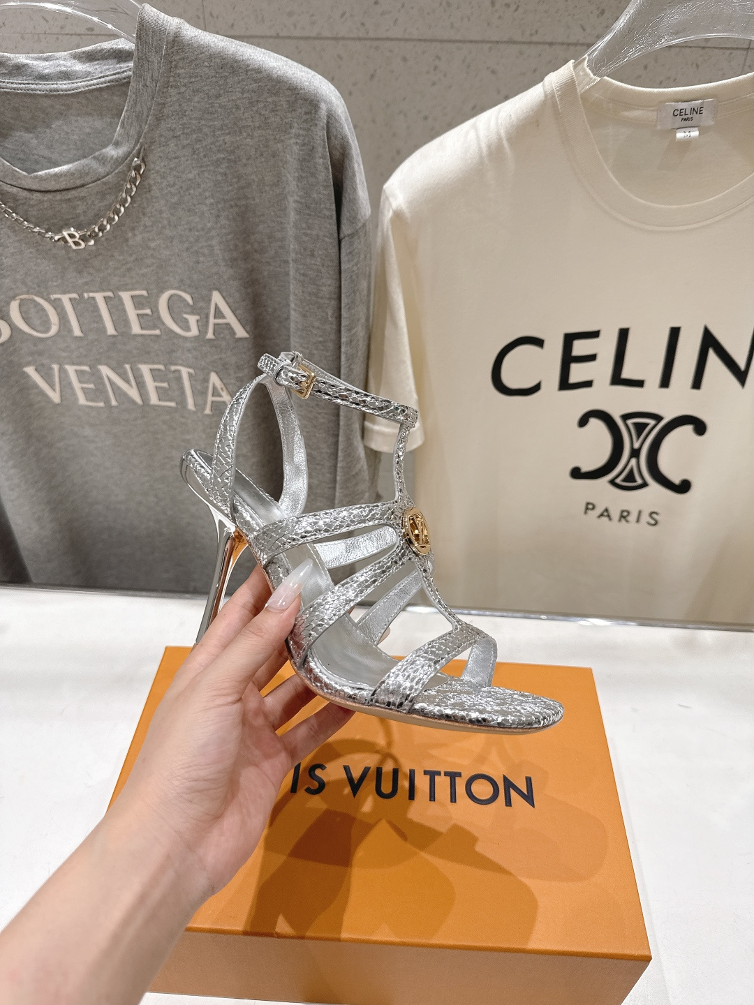 高版本出厂  Louis Vuitton ss26 new arrival LV驴牌夏季系列新款高跟鞋凉