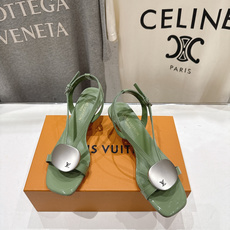 高版本出厂 Louis Vuitton ss26 new arrival LV驴牌夏季新款小高跟凉鞋简 高版本出厂 Louis Vuitton ss26 new arrival LV驴牌夏季新款小高跟凉鞋简