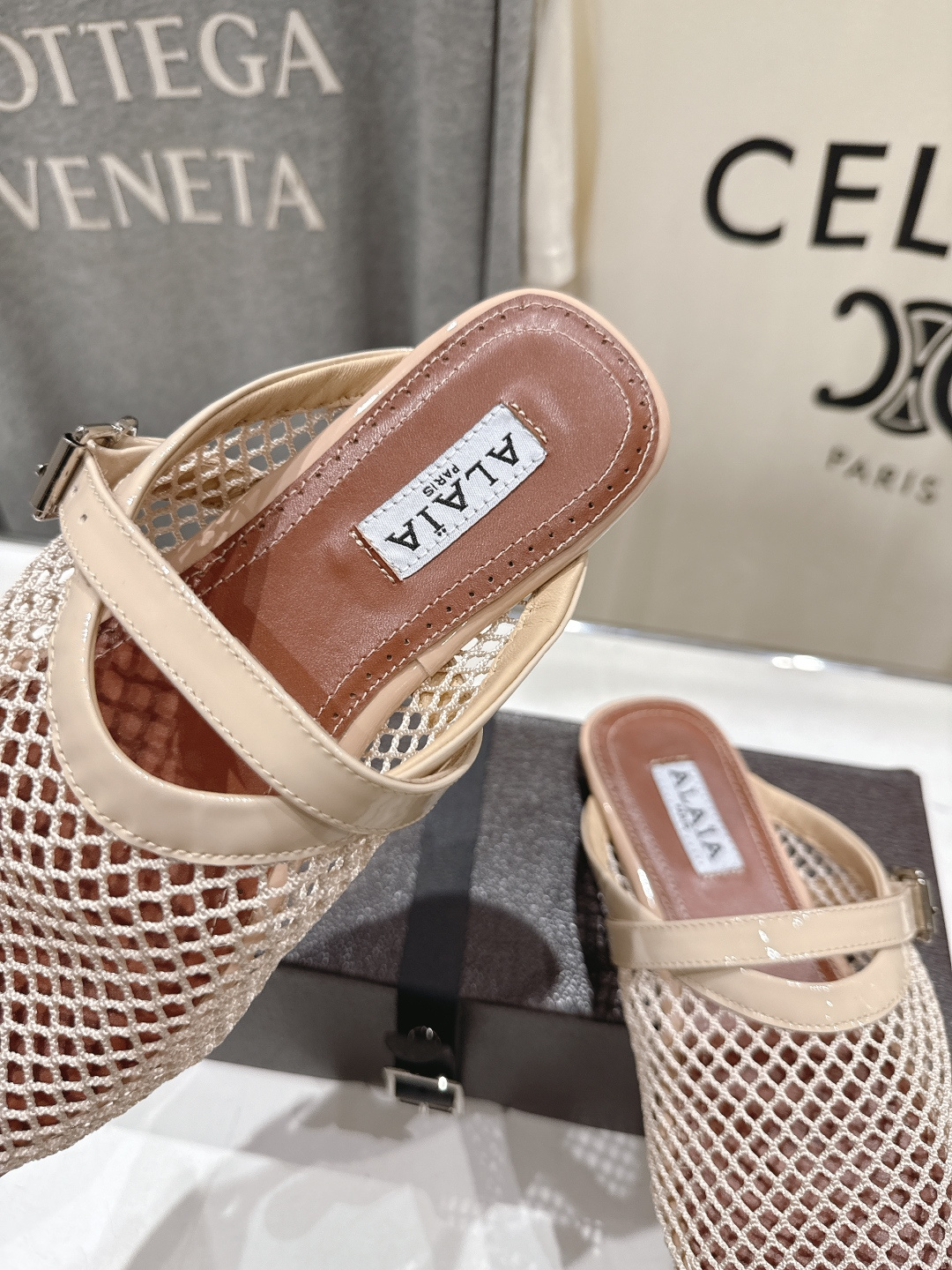 高版本出厂 独家新品 Alaia 阿莱亚26ss/新款网面平底鞋芭蕾舞鞋 最近超火的一款网面平底鞋章小蕙