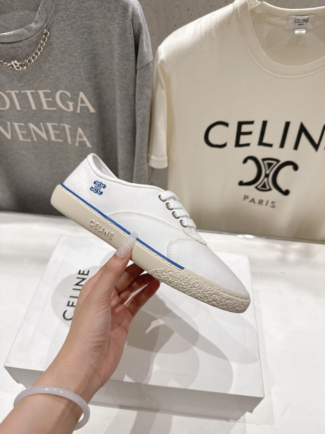 高版本出厂  Celine* 赛琳F035 2026ss走秀新款小白鞋帆布鞋休闲鞋，明星同款思琳明星同款