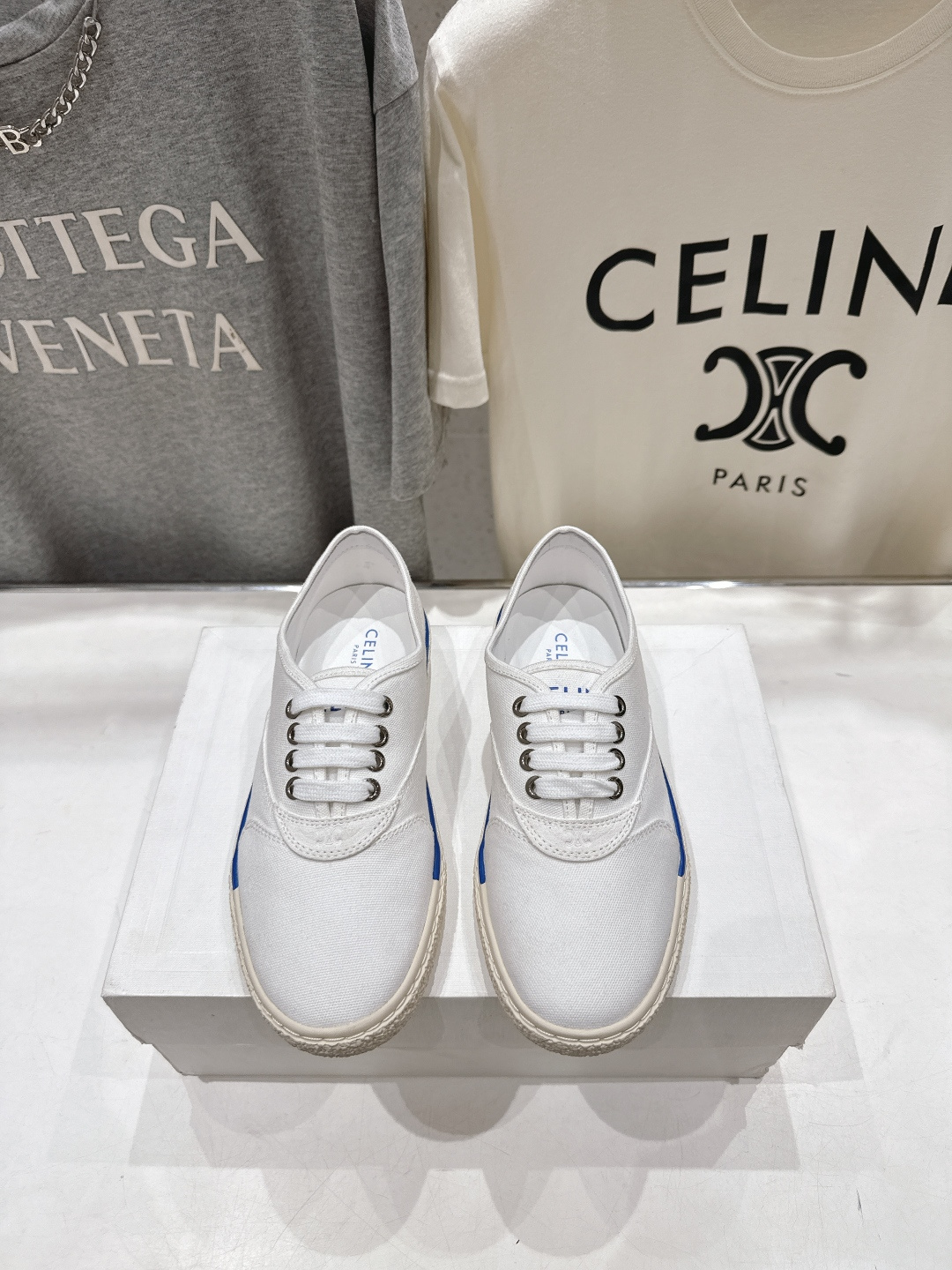 高版本出厂  Celine* 赛琳F035 2026ss走秀新款小白鞋帆布鞋休闲鞋，明星同款思琳明星同款