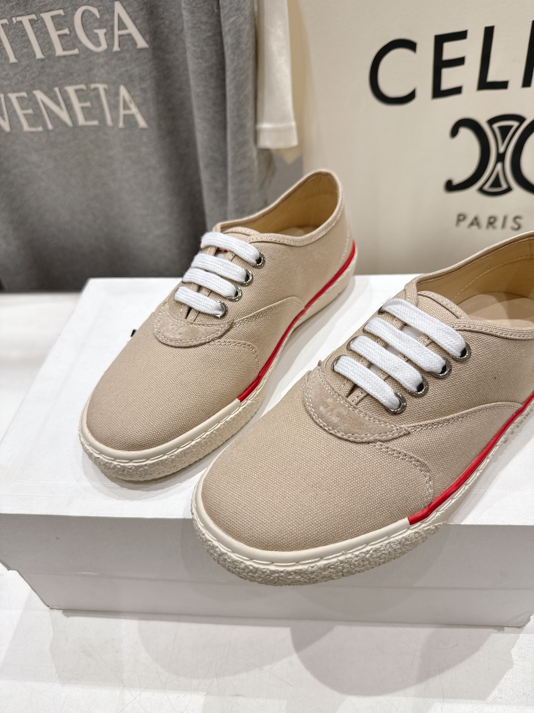 高版本出厂  Celine* 赛琳F035 2026ss走秀新款小白鞋帆布鞋休闲鞋，明星同款思琳明星同款
