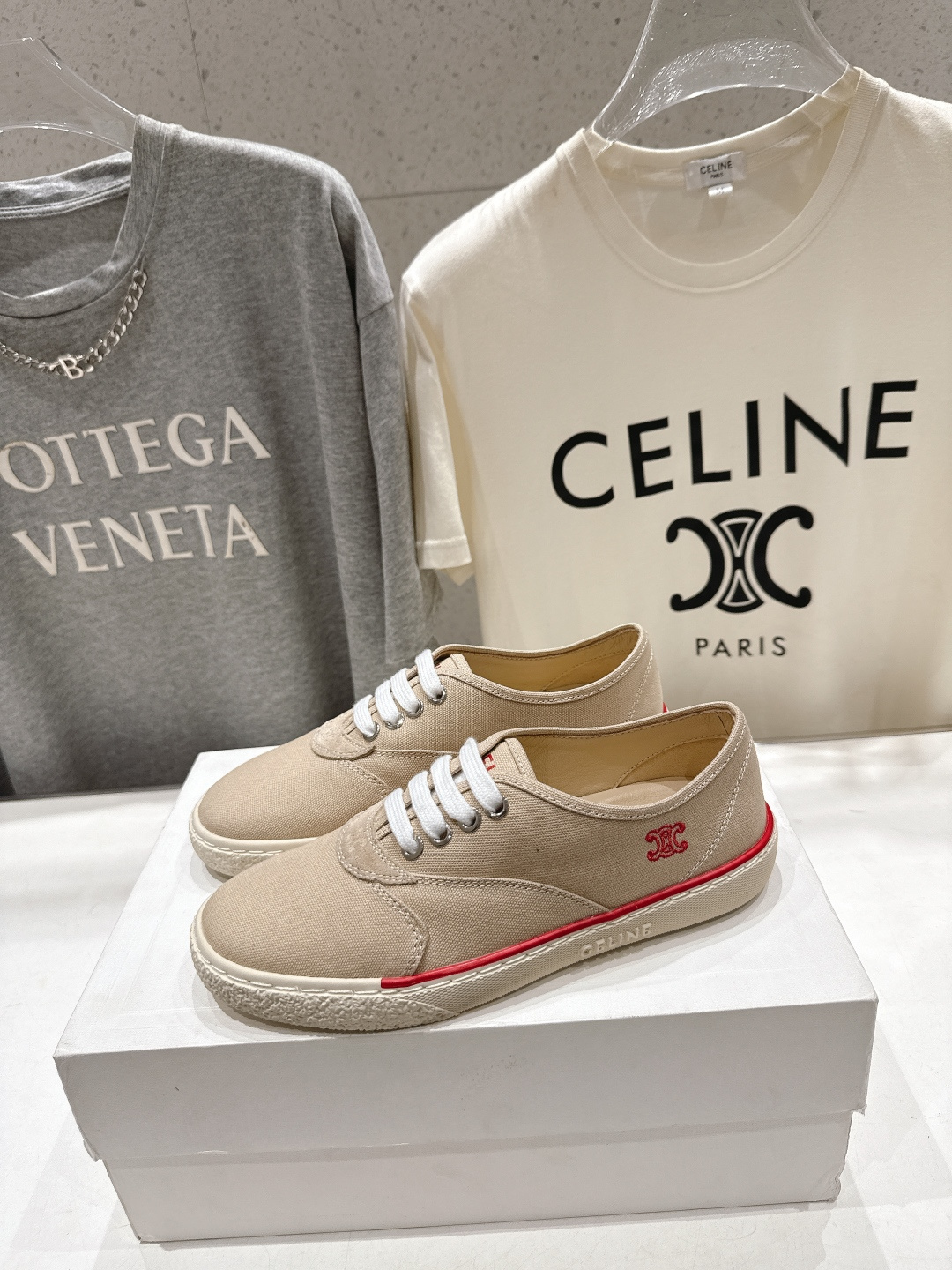 高版本出厂  Celine* 赛琳F035 2026ss走秀新款小白鞋帆布鞋休闲鞋，明星同款思琳明星同款