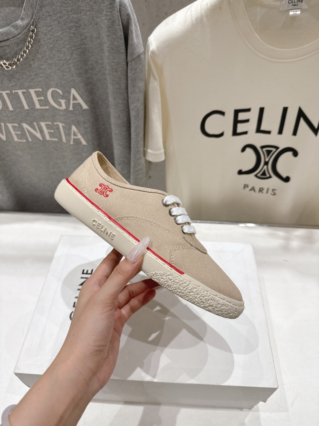 高版本出厂  Celine* 赛琳F035 2026ss走秀新款小白鞋帆布鞋休闲鞋，明星同款思琳明星同款
