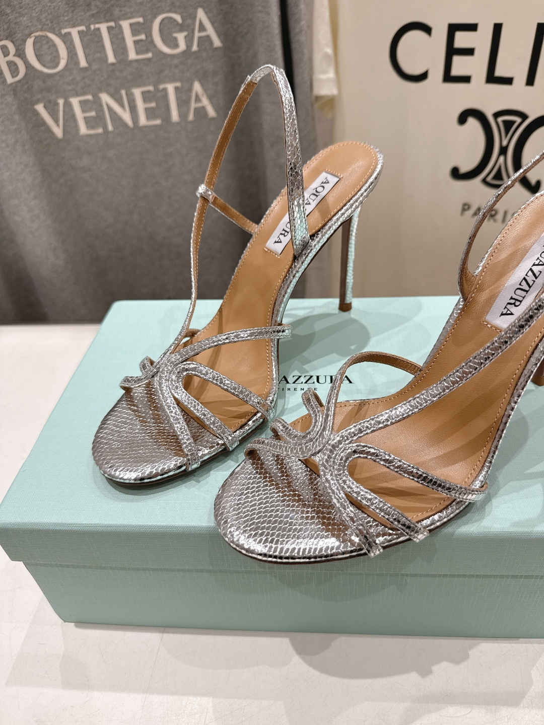 高版本出厂 「ᴀqᴜᴀᴢᴢᴜʀᴀ」AQUAZZURA/菠萝F072 2026ss夏季新款高跟凉鞋____