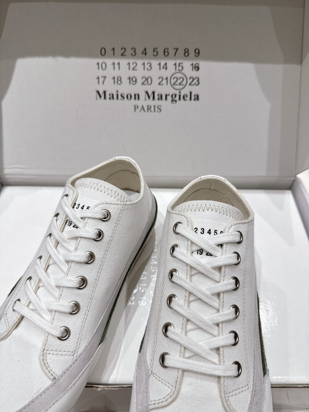高版本出厂 情侣款  Maison Margiela 马吉拉MM6新款休闲鞋板鞋德训鞋...顶级品质 新