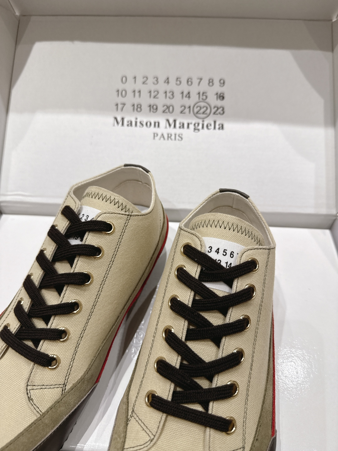 高版本出厂 情侣款  Maison Margiela 马吉拉MM6新款休闲鞋板鞋德训鞋...顶级品质 新