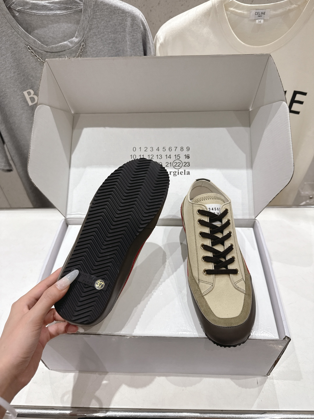 高版本出厂 情侣款  Maison Margiela 马吉拉MM6新款休闲鞋板鞋德训鞋...顶级品质 新