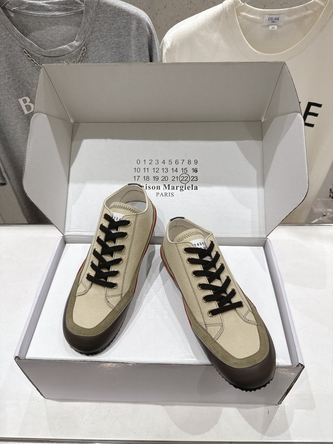 高版本出厂 情侣款  Maison Margiela 马吉拉MM6新款休闲鞋板鞋德训鞋...顶级品质 新