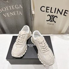 高版本出厂 Prada/普拉达F024 26ss早秋新款网眼织物与绒面牛皮休闲运动鞋运动语言蜕变为全新美 高版本出厂 Prada/普拉达F024 26ss早秋新款网眼织物与绒面牛皮休闲运动鞋运动语言蜕变为全新美