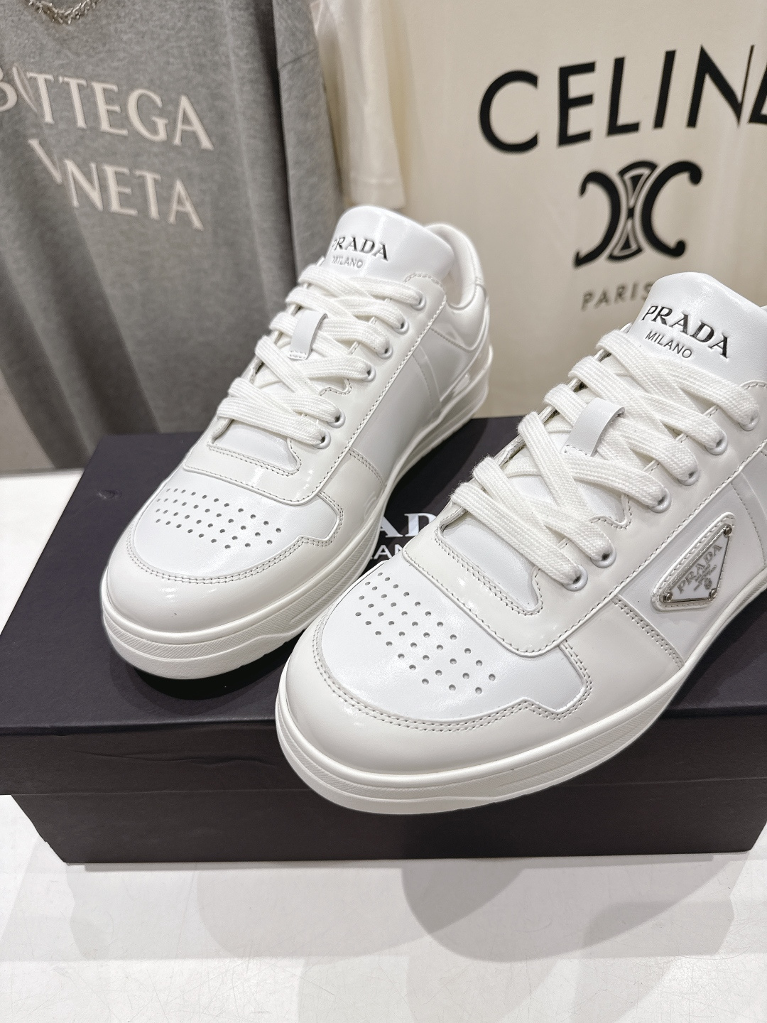 高版本出厂 男码+10  Prada*普拉达F023 2026ss新款系带情侣款休闲鞋运动鞋闪亮登场🌟时