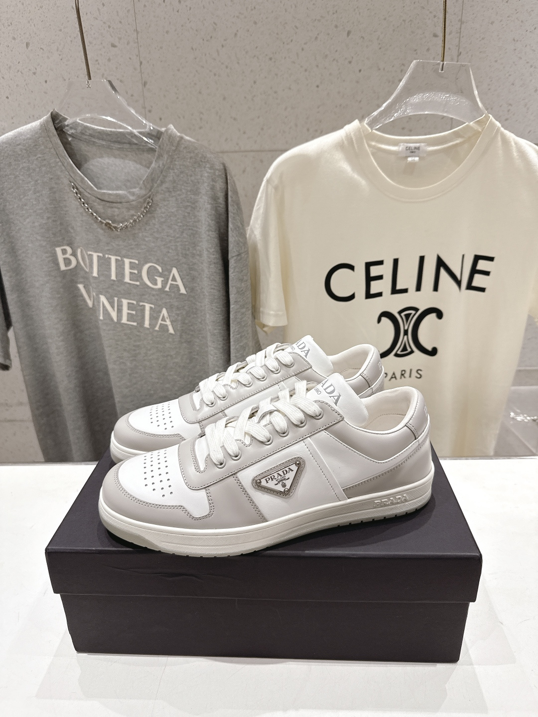高版本出厂 男码+10  Prada*普拉达F023 2026ss新款系带情侣款休闲鞋运动鞋闪亮登场🌟时