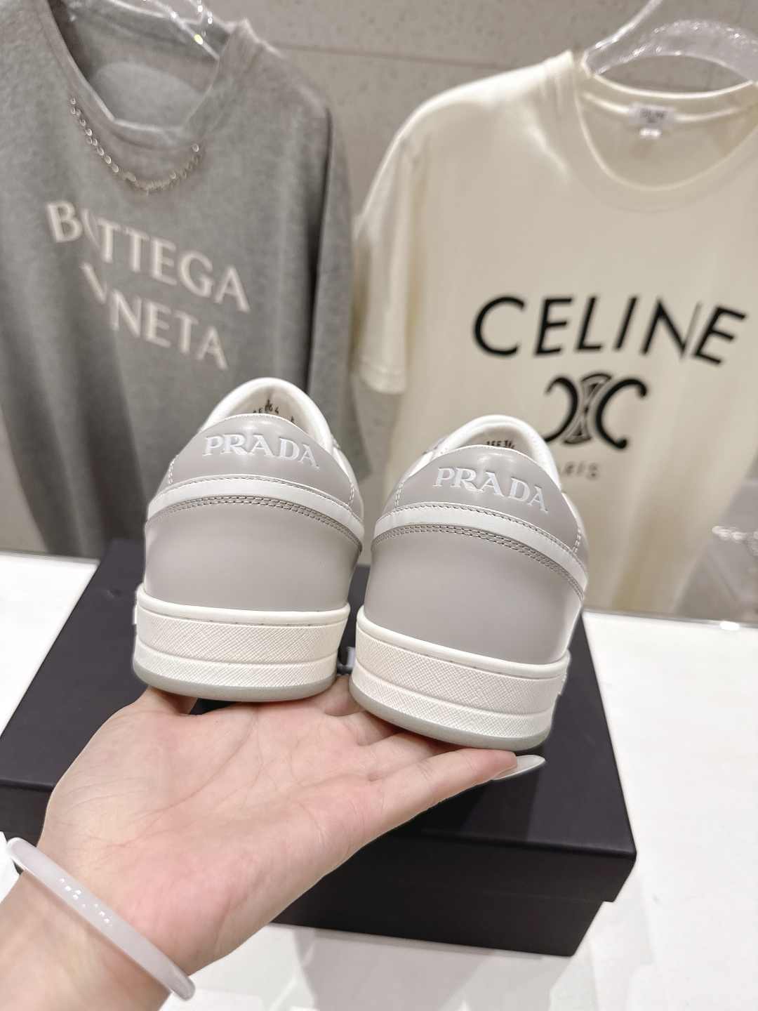 高版本出厂 男码+10  Prada*普拉达F023 2026ss新款系带情侣款休闲鞋运动鞋闪亮登场🌟时