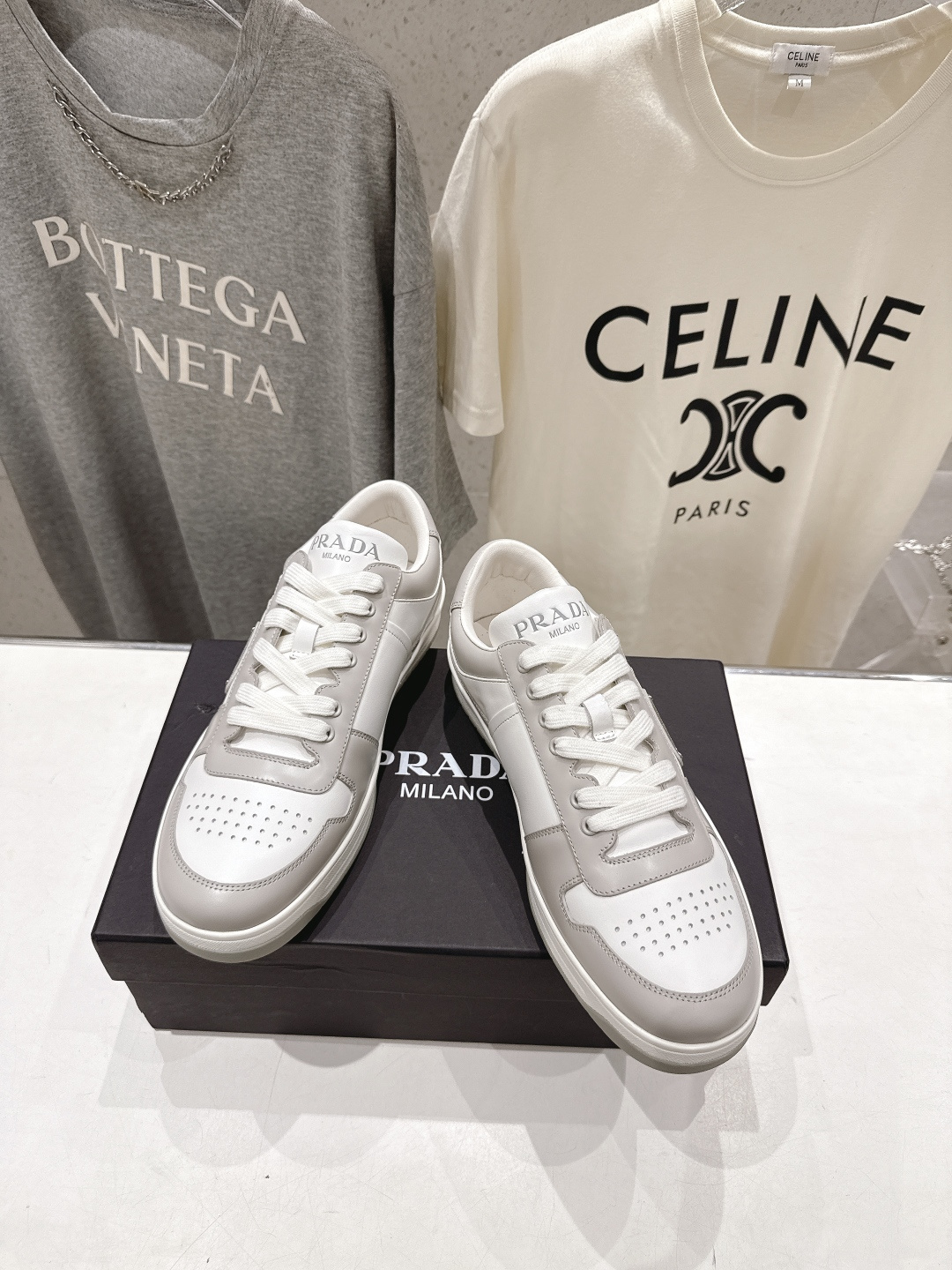 高版本出厂 男码+10  Prada*普拉达F023 2026ss新款系带情侣款休闲鞋运动鞋闪亮登场🌟时