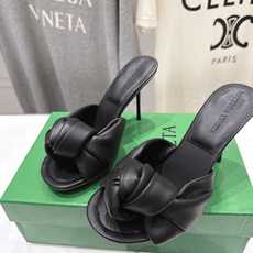 高版本出厂 Bottega Veneta/BV F065 2026ss夏季新款Parco Mule女士打 高版本出厂 Bottega Veneta/BV F065 2026ss夏季新款Parco Mule女士打