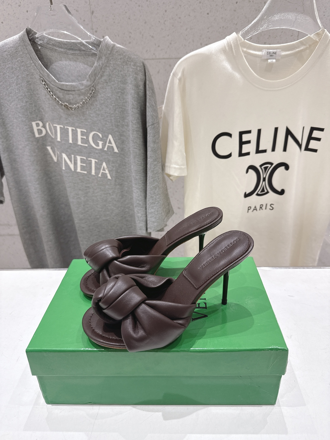高版本出厂 Bottega Veneta/BV F065 2026ss夏季新款Parco Mule女士打