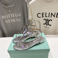 高版本出厂 「ᴀqᴜᴀᴢᴢᴜʀᴀ」AQUAZZURA/菠萝F072 2026ss夏季新款蝴蝶饰品平底凉鞋 高版本出厂 「ᴀqᴜᴀᴢᴢᴜʀᴀ」AQUAZZURA/菠萝F072 2026ss夏季新款蝴蝶饰品平底凉鞋