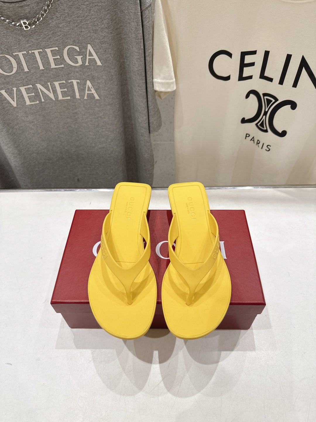 高版本出厂  Gucci*古驰 G家F036 26ss夏季爆款小高跟人字拖鞋，在这个IN时代必备的拖鞋…