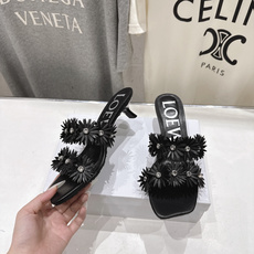 高版本出厂 LOEWE/罗意威F036 2026/ss新品复古风水钻高跟拖鞋~小红书、外网火爆款最近大 高版本出厂 LOEWE/罗意威F036 2026/ss新品复古风水钻高跟拖鞋~小红书、外网火爆款最近大