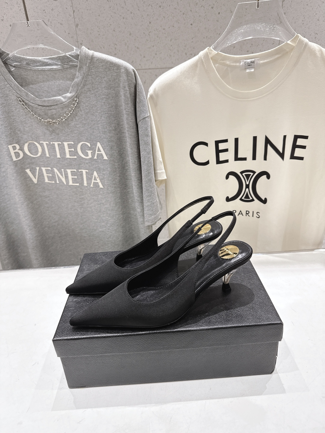 高版本出厂 「SAINT LAURENT*」圣罗兰ysl F030 26ss全新走秀新款后空高跟鞋凉鞋唯