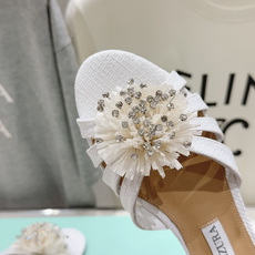高版本出厂 「ᴀqᴜᴀᴢᴢᴜʀᴀ」AQUAZZURA/菠萝F072 2026ss夏季新款花朵平底拖鞋__ 高版本出厂 「ᴀqᴜᴀᴢᴢᴜʀᴀ」AQUAZZURA/菠萝F072 2026ss夏季新款花朵平底拖鞋__