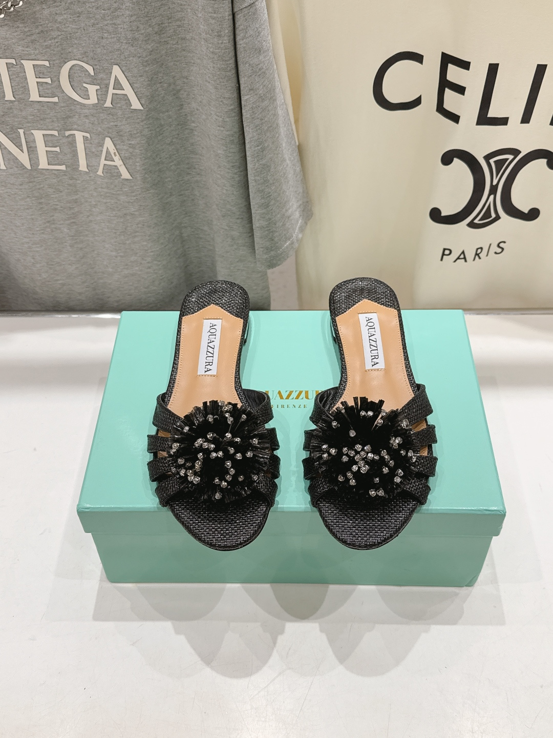高版本出厂 「ᴀqᴜᴀᴢᴢᴜʀᴀ」AQUAZZURA/菠萝F072 2026ss夏季新款花朵平底拖鞋__