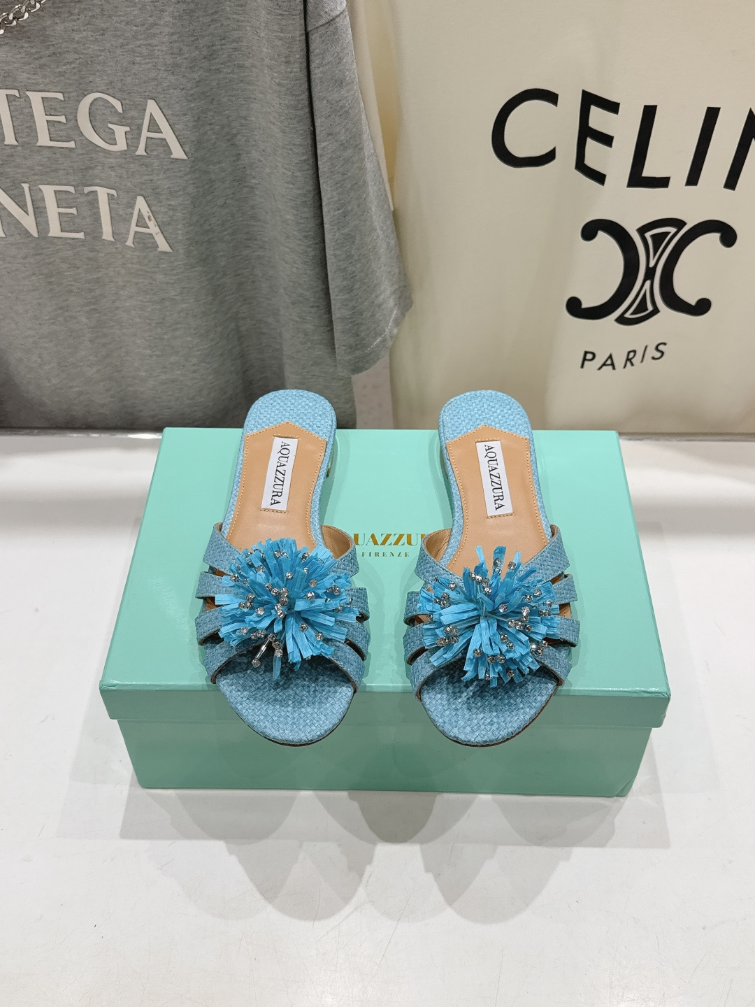 高版本出厂 「ᴀqᴜᴀᴢᴢᴜʀᴀ」AQUAZZURA/菠萝F072 2026ss夏季新款花朵平底拖鞋__