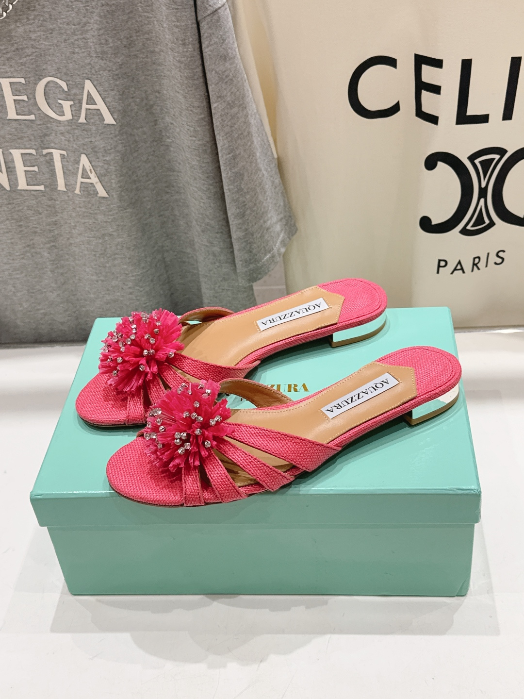 高版本出厂 「ᴀqᴜᴀᴢᴢᴜʀᴀ」AQUAZZURA/菠萝F072 2026ss夏季新款花朵平底拖鞋__