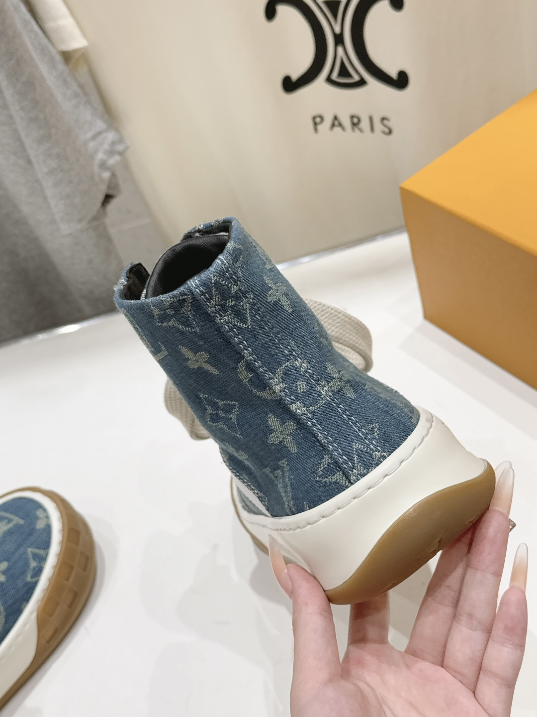 高版本出厂 情侣款  LOUIS VUITTON～LV路易威登F048 L家驴牌最新Tilted系列厚底