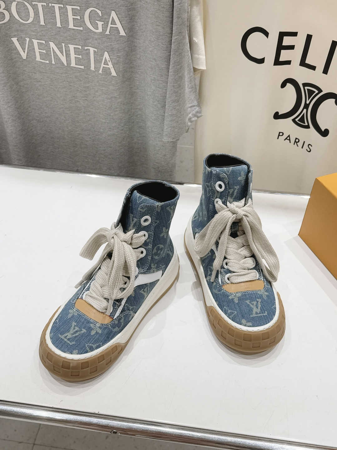 高版本出厂 情侣款  LOUIS VUITTON～LV路易威登F048 L家驴牌最新Tilted系列厚底