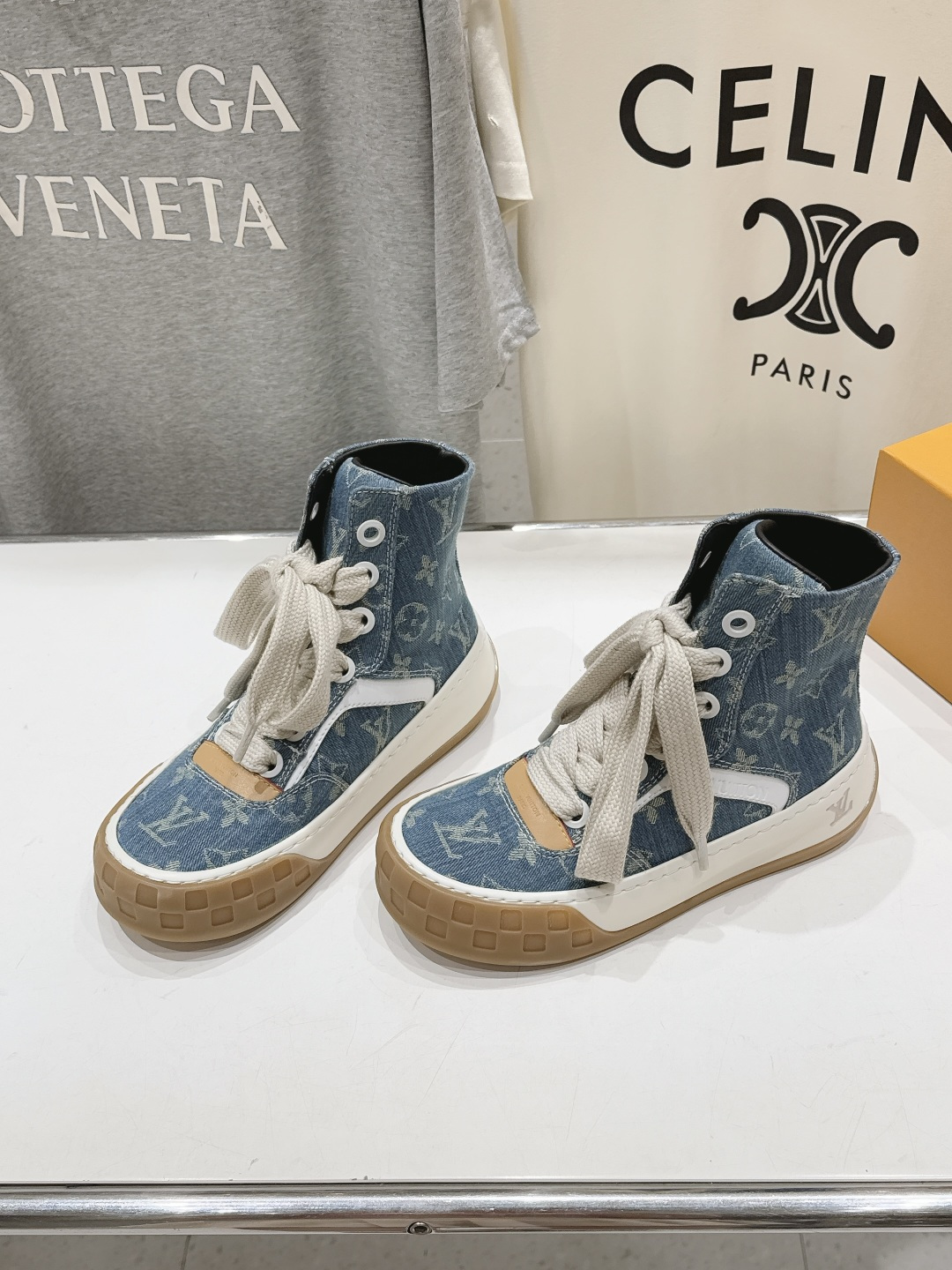 高版本出厂 情侣款  LOUIS VUITTON～LV路易威登F048 L家驴牌最新Tilted系列厚底