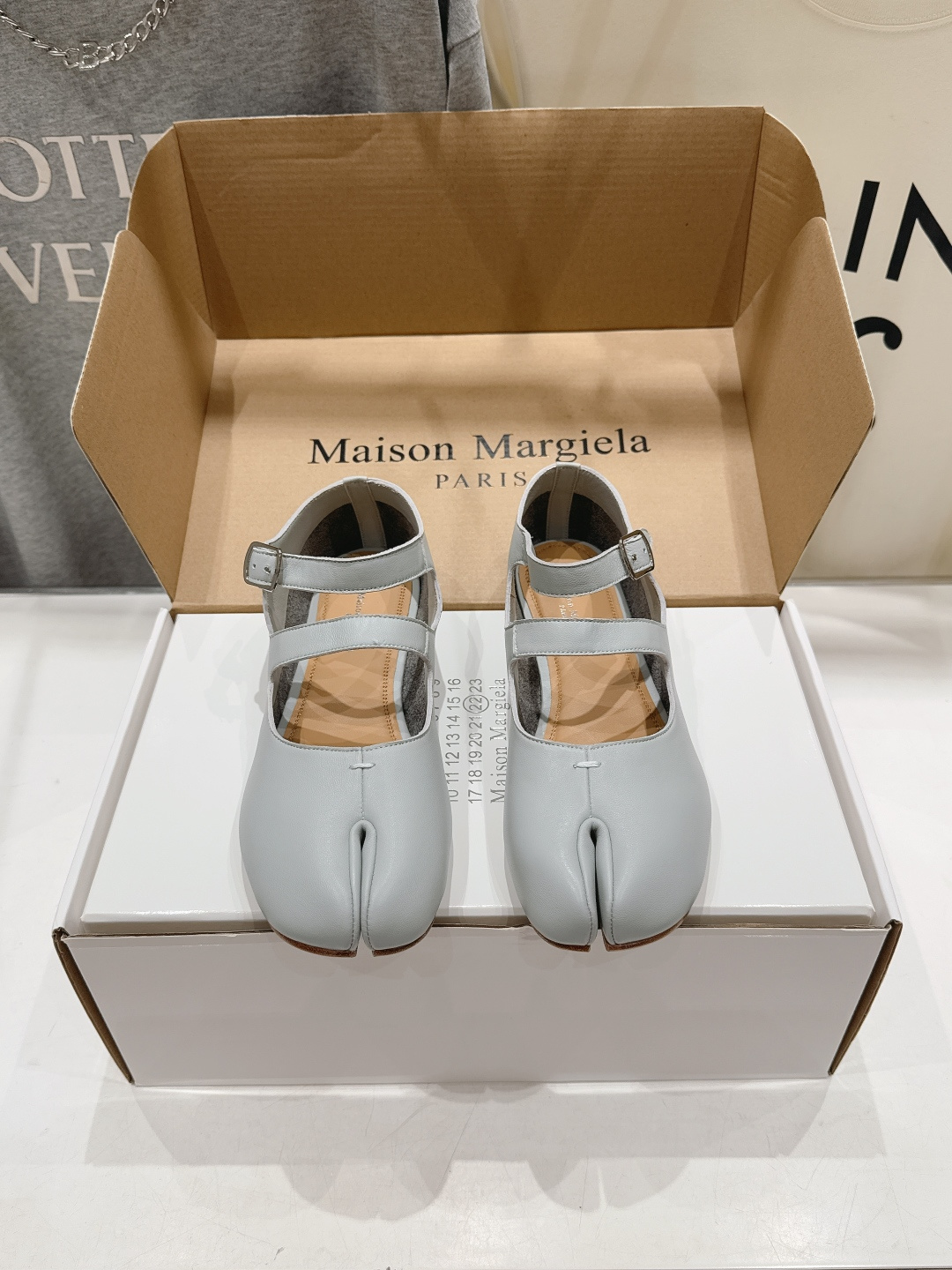 顶级出厂 单鞋 （莞版）  MM6【Maison Magical】马吉拉F028  2026ss春夏新品