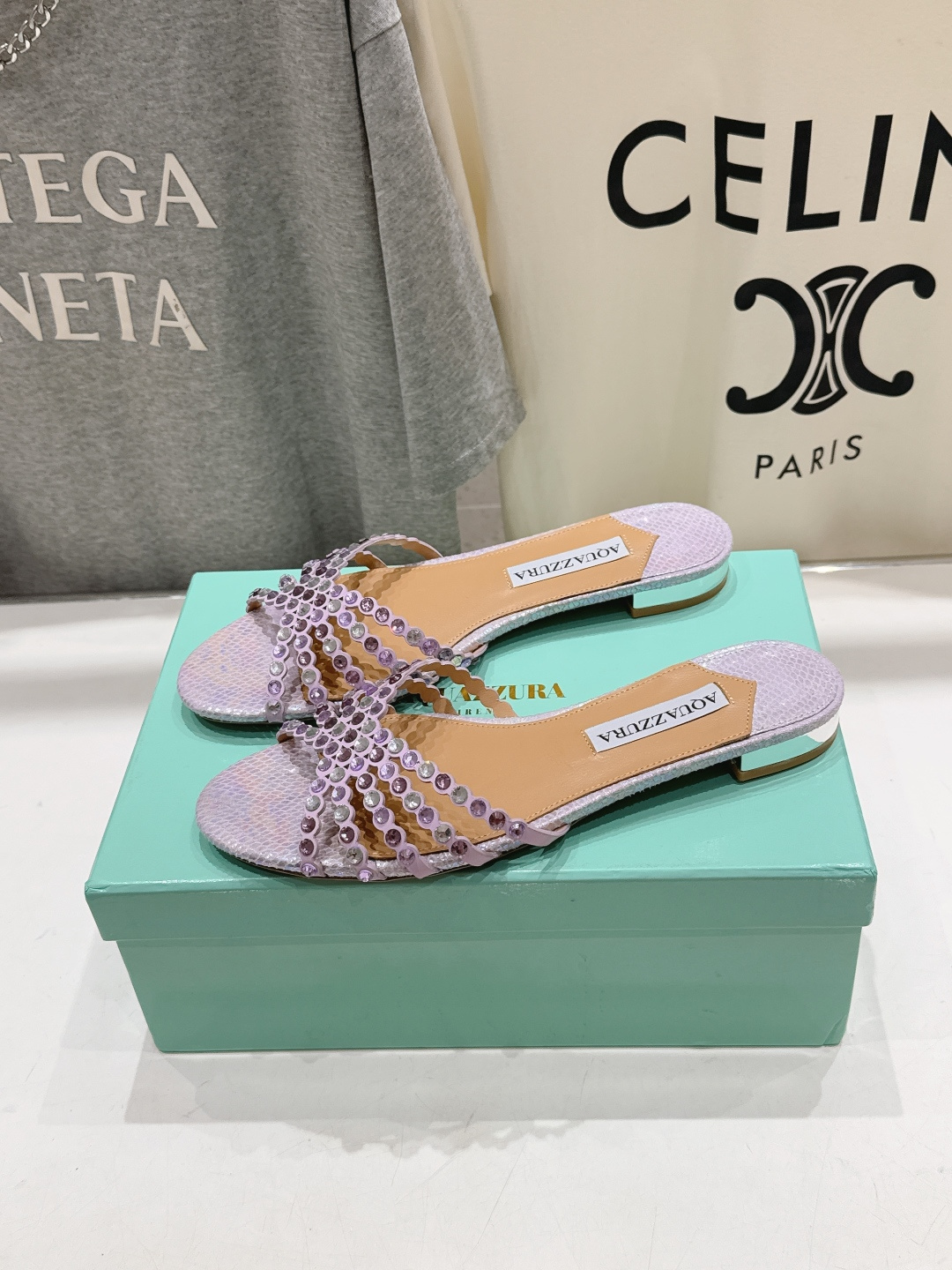 高版本出厂「ᴀqᴜᴀᴢᴢᴜʀᴀ」AQUAZZURA/菠萝F072 2026ss 夏季新款水钻平底拖鞋【市