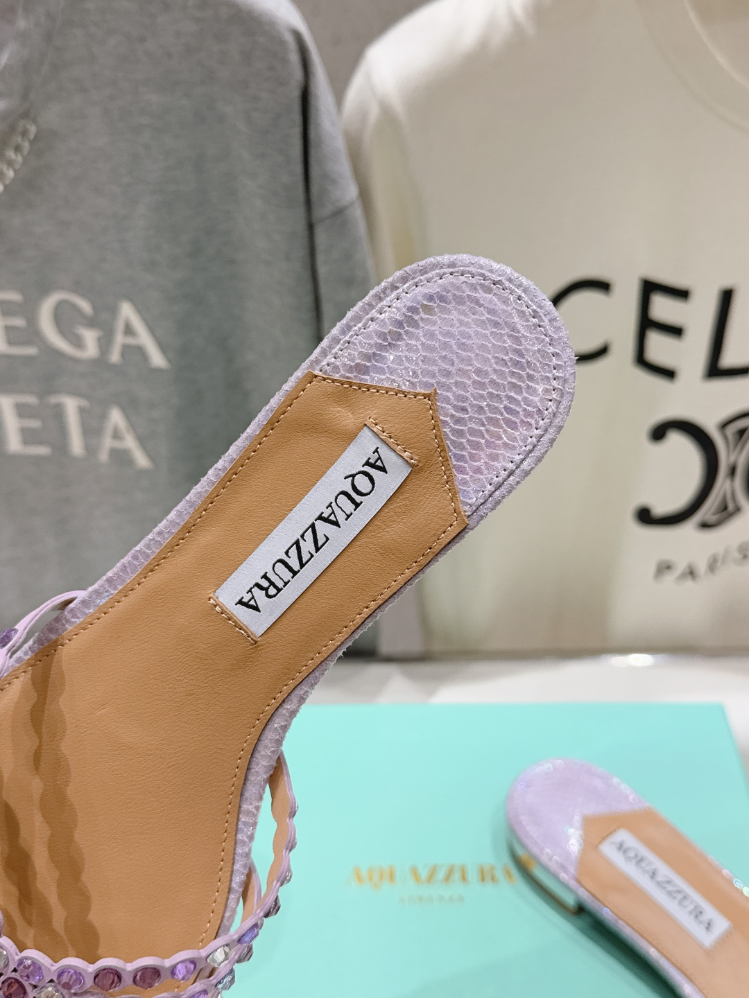 高版本出厂「ᴀqᴜᴀᴢᴢᴜʀᴀ」AQUAZZURA/菠萝F072 2026ss 夏季新款水钻平底拖鞋【市