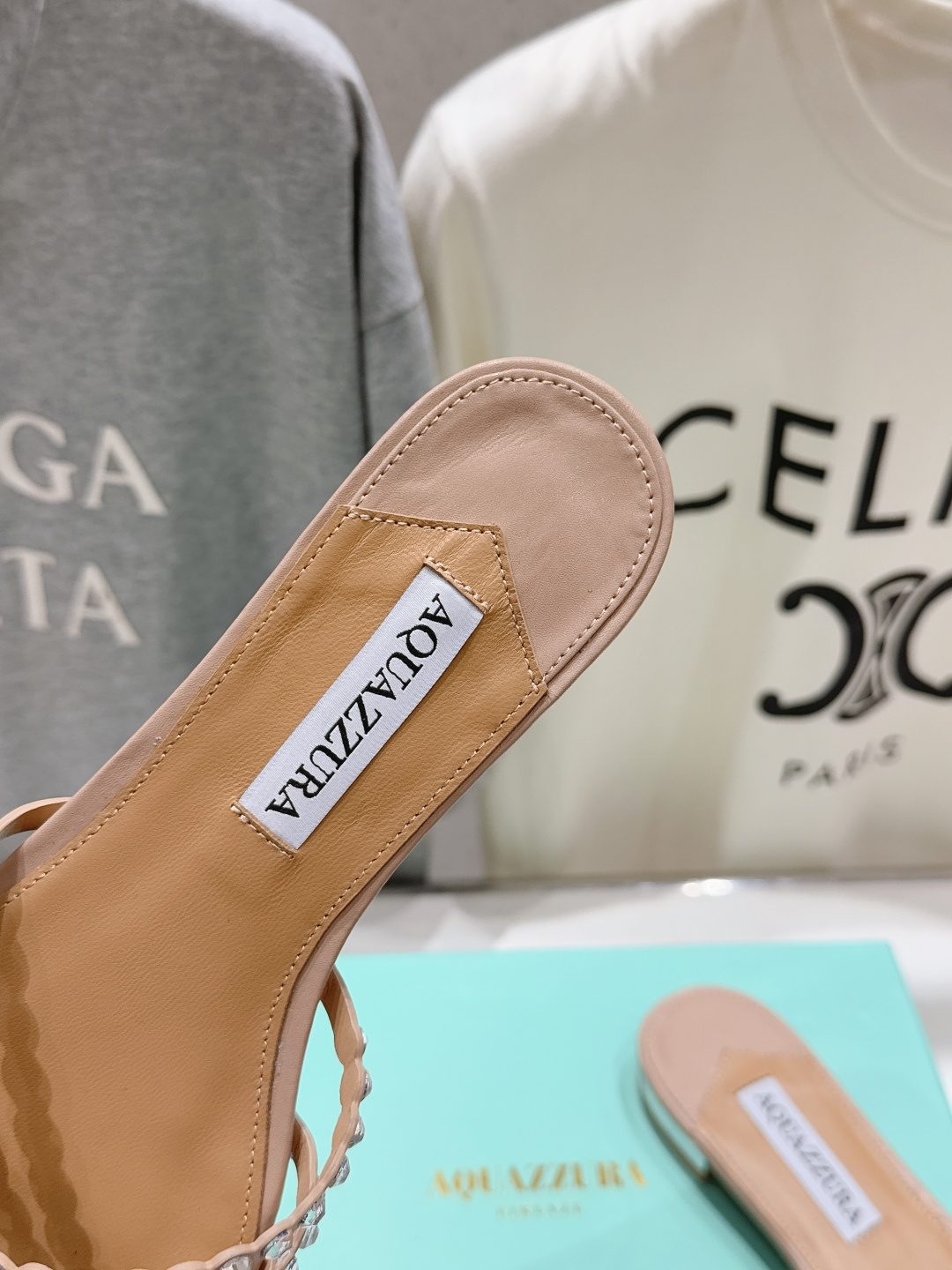 高版本出厂「ᴀqᴜᴀᴢᴢᴜʀᴀ」AQUAZZURA/菠萝F072 2026ss 夏季新款水钻平底拖鞋【市