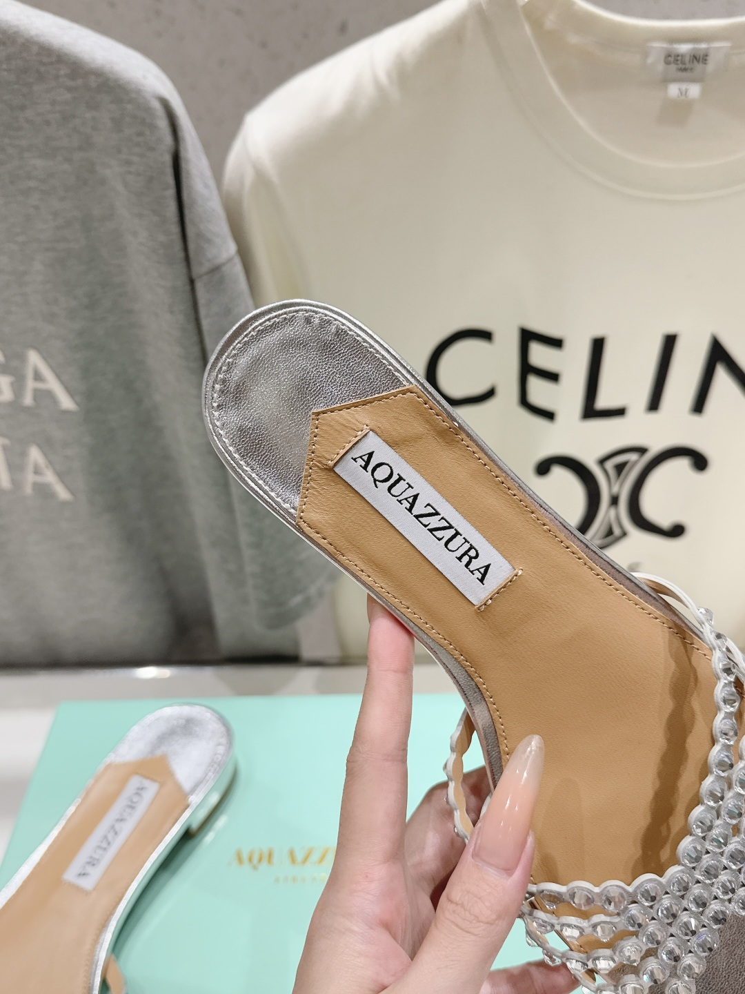 高版本出厂「ᴀqᴜᴀᴢᴢᴜʀᴀ」AQUAZZURA/菠萝F072 2026ss 夏季新款水钻平底拖鞋【市
