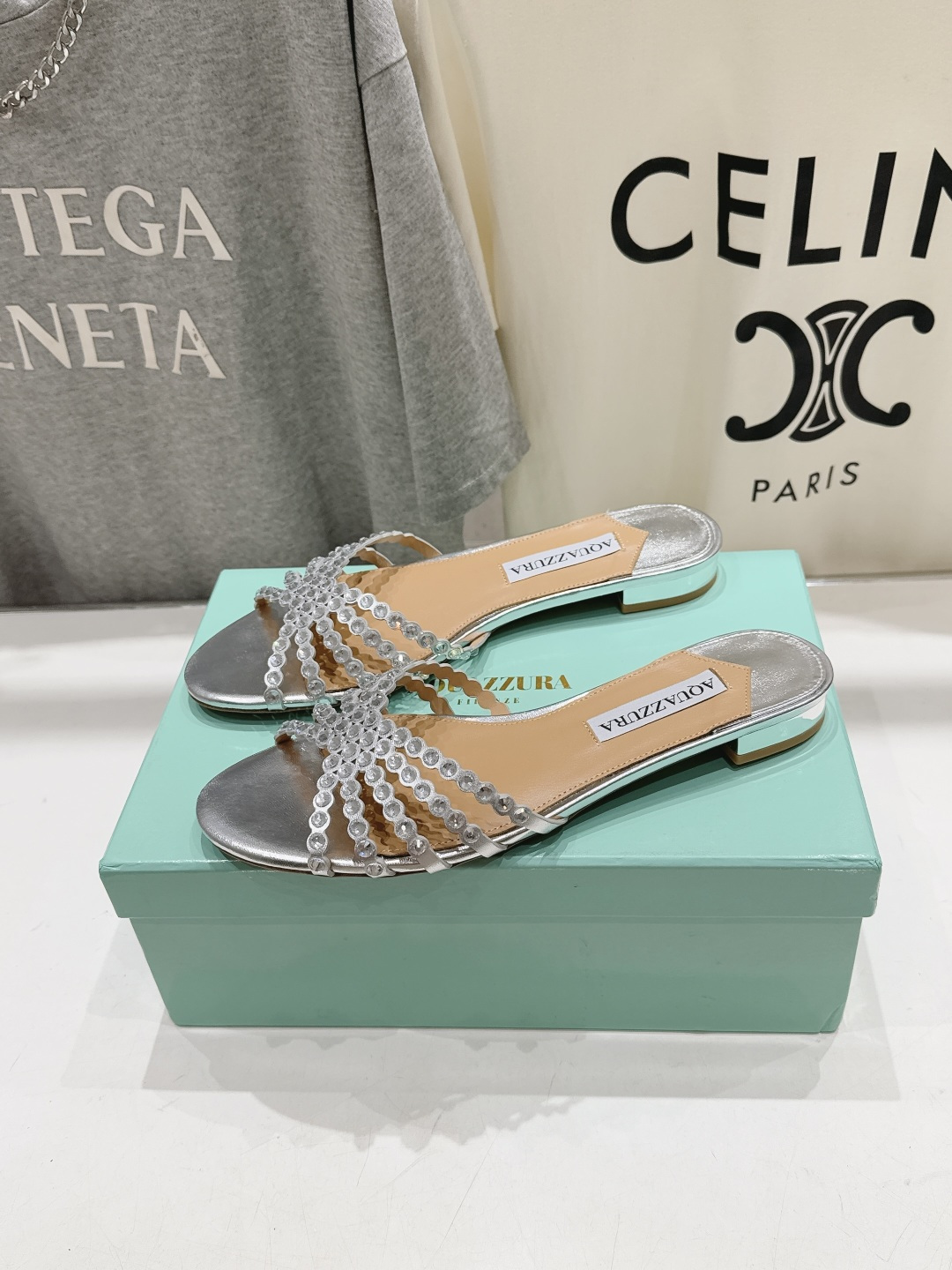 高版本出厂「ᴀqᴜᴀᴢᴢᴜʀᴀ」AQUAZZURA/菠萝F072 2026ss 夏季新款水钻平底拖鞋【市