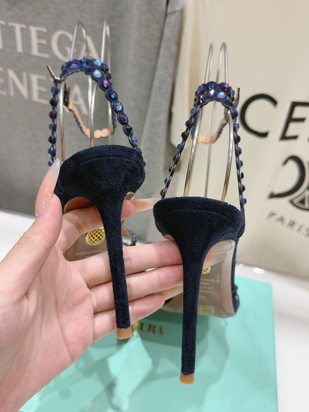 高版本出厂 凉鞋「ᴀqᴜᴀᴢᴢᴜʀᴀ」AQUAZZURA/菠萝F072 2026ss 夏季新款水钻高跟凉