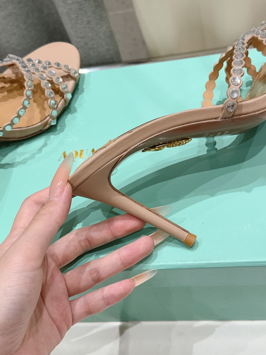 高版本出厂 拖鞋「ᴀqᴜᴀᴢᴢᴜʀᴀ」AQUAZZURA/菠萝F072 2026ss夏季新款水钻高跟拖鞋