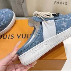 高版本出厂 LOUIS VUITTON~LV路易威登F057 L家驴牌最新款走秀系列半拖运动休闲鞋 原版购入开发、 高版本出厂 LOUIS VUITTON~LV路易威登F057 L家驴牌最新款走秀系列半拖运动休闲鞋 原版购入开发、