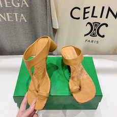 高版本出厂 Bottega Veneta/BV F065 2026ss夏季新款Parco Mule女士编织高跟夹脚拖鞋 高版本出厂 Bottega Veneta/BV F065 2026ss夏季新款Parco Mule女士编织高跟夹脚拖鞋