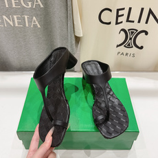 高版本出厂 Bottega Veneta/BV F065 2026ss夏季新款Parco Mule女士编织高跟夹脚拖鞋 高版本出厂 Bottega Veneta/BV F065 2026ss夏季新款Parco Mule女士编织高跟夹脚拖鞋