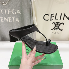 高版本出厂 Bottega Veneta/BV F065 2026ss夏季新款Parco Mule女士编织高跟夹脚拖鞋 高版本出厂 Bottega Veneta/BV F065 2026ss夏季新款Parco Mule女士编织高跟夹脚拖鞋