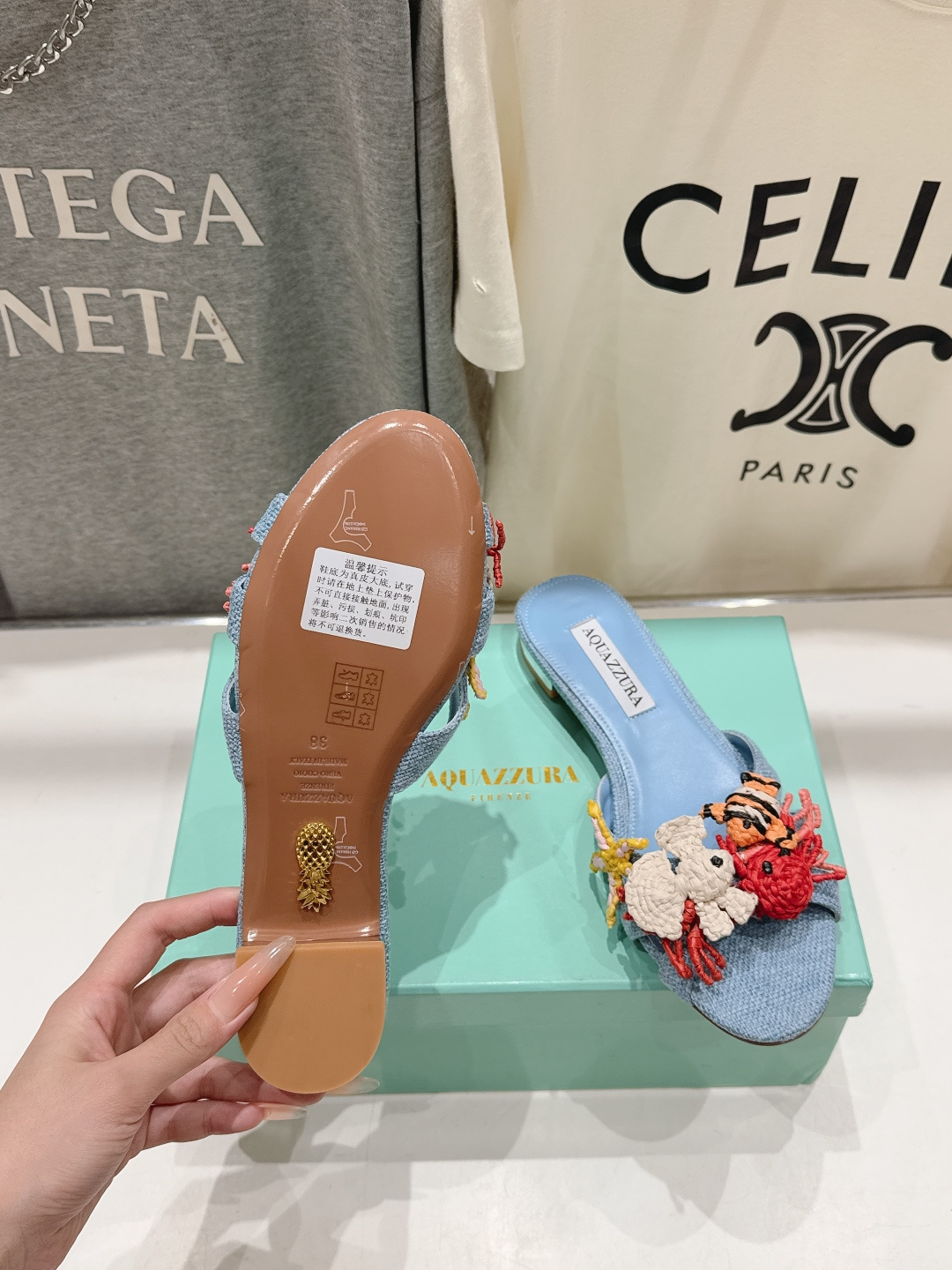 高版本出厂  「ᴀqᴜᴀᴢᴢᴜʀᴀ」AQUAZZURA/菠萝F072 2026ss夏季新款编织平底拖鞋 ________