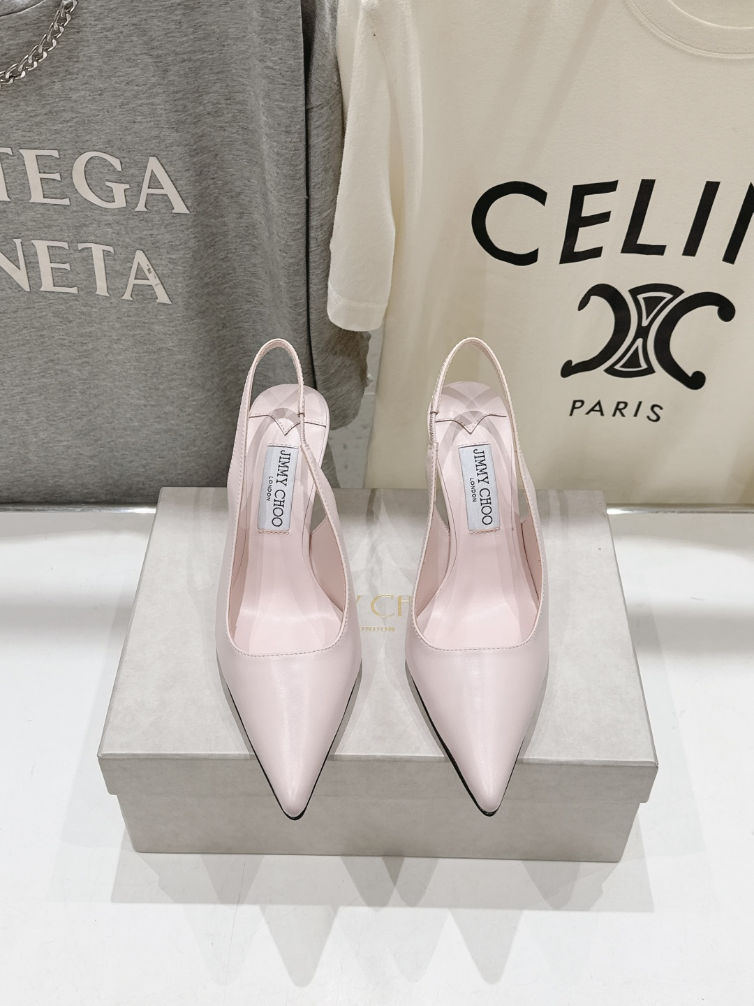 高版本出厂   JIMMY CHOO*｜JC/吉米周2026ss新款简约尖头淑女风高跟鞋凉鞋 原版套楦，完美的线条，简约