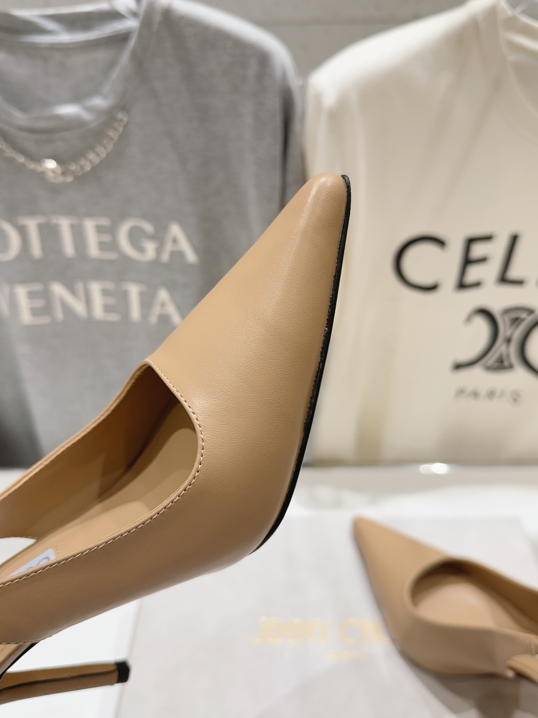 高版本出厂   JIMMY CHOO*｜JC/吉米周2026ss新款简约尖头淑女风高跟鞋凉鞋 原版套楦，完美的线条，简约
