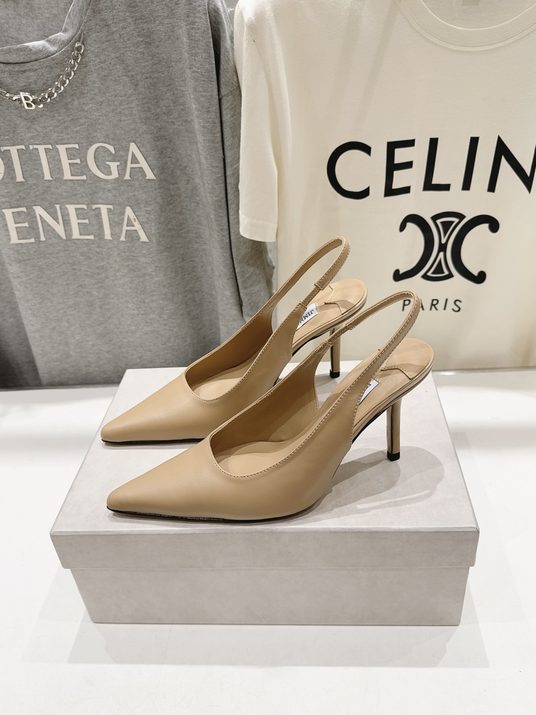 高版本出厂   JIMMY CHOO*｜JC/吉米周2026ss新款简约尖头淑女风高跟鞋凉鞋 原版套楦，完美的线条，简约