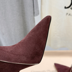高版本出厂 Gianvito Rossi/吉安维托·罗西 F025 2026ss秋冬新款性感尖头高跟短靴 Gianv 高版本出厂 Gianvito Rossi/吉安维托·罗西 F025 2026ss秋冬新款性感尖头高跟短靴 Gianv