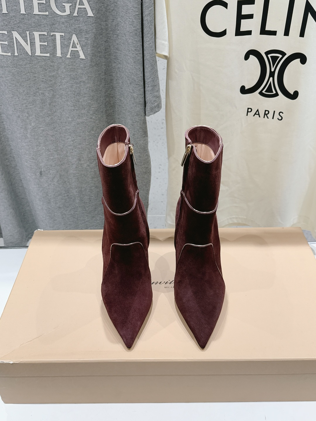 高版本出厂   Gianvito Rossi/吉安维托·罗西 F025 2026ss秋冬新款性感尖头高跟短靴 Gianv